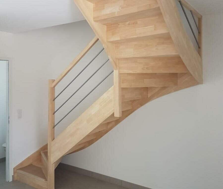 Exemple d'escaliers en bois dans une réalisation