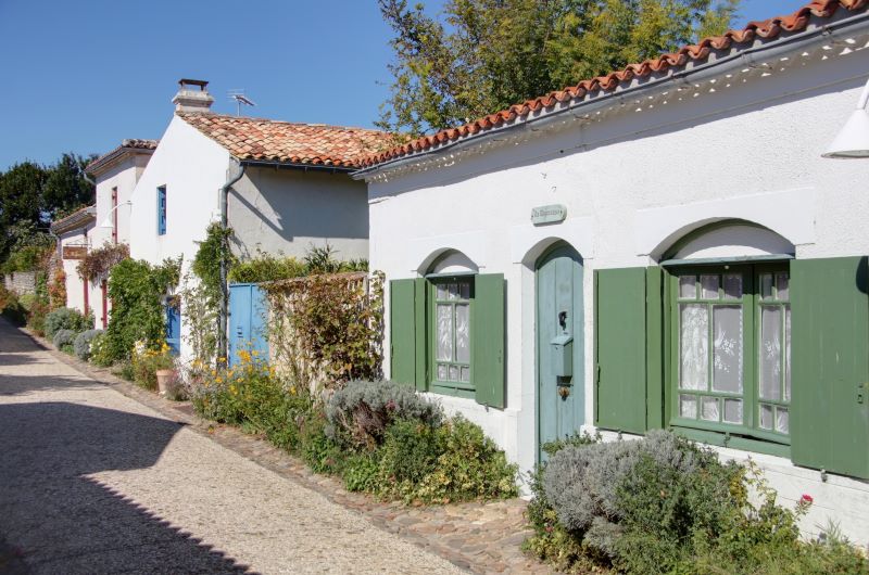 Construction de maisons traditionnelles et modernes