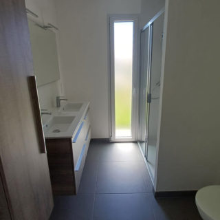Salle d'eau de la suite parentale