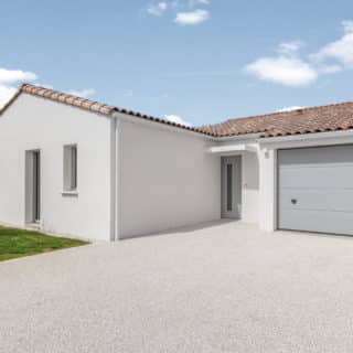 Façade d'une maison neuve avec enduit blanc Oze Neige aux Sables-d’Olonne