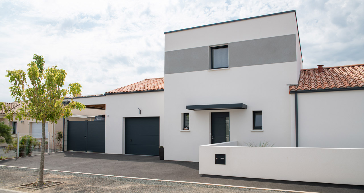 Maison neuve à Angle avec façade avant moderne et lumineuse